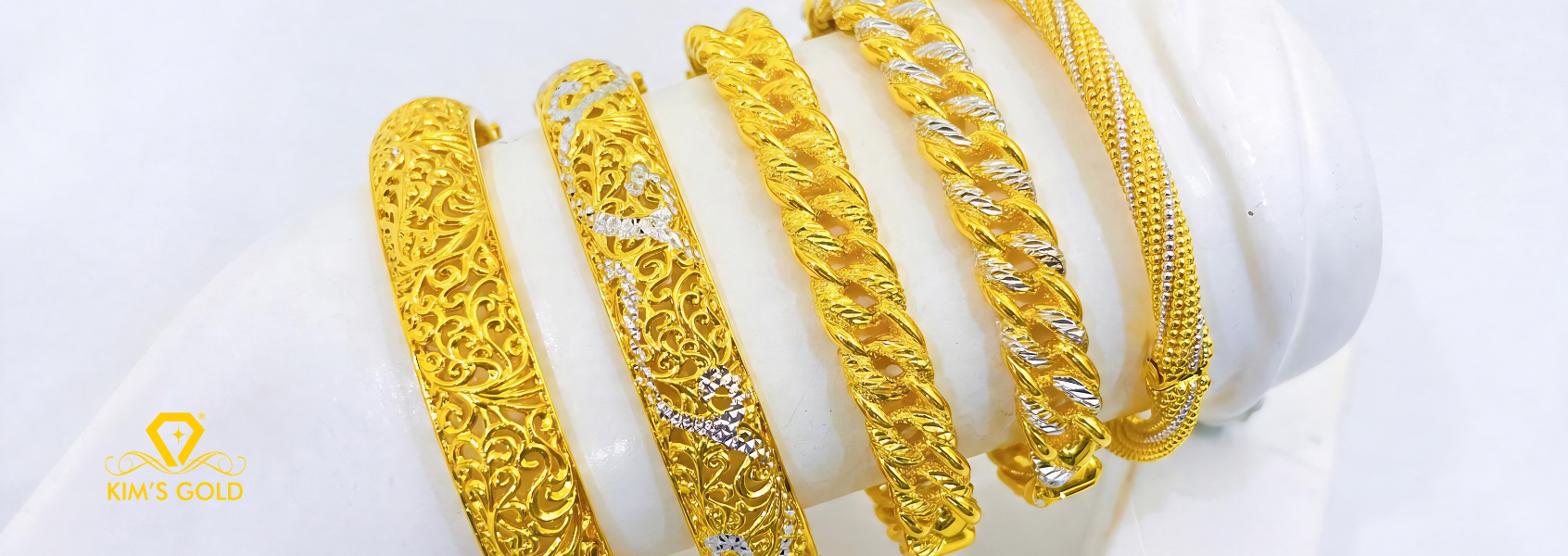 916 & 999 Handcrafted Gold Bangle
