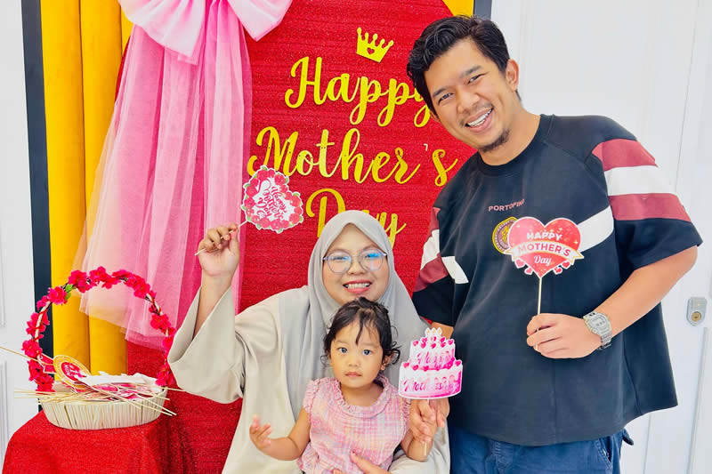 Acara Hari Ibu di Kim's Gold